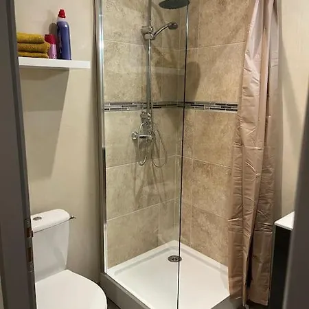 Appartement Magnifique T1 Entierement Renove
